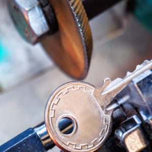 Locksmith Standard Car Keys Cut