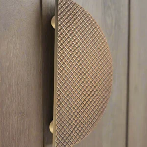 UPTOWN PULL HANDLE Glove Entrance (SINGLE)  L200mm X W100mm in Antique Brass Matt